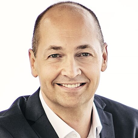 Portraitfoto von Klaus Blüm, Volkswagen, Referent auf dem automotiveIT Kongress 2025