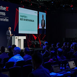 automotiveIT Kongress 2025 - Marc Votteler, Schaeffler AG auf der Bühne