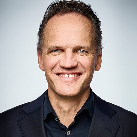 Portraitfoto Lars Neumann, Telekom, Referent auf dem automotiveIT Kongress 2025